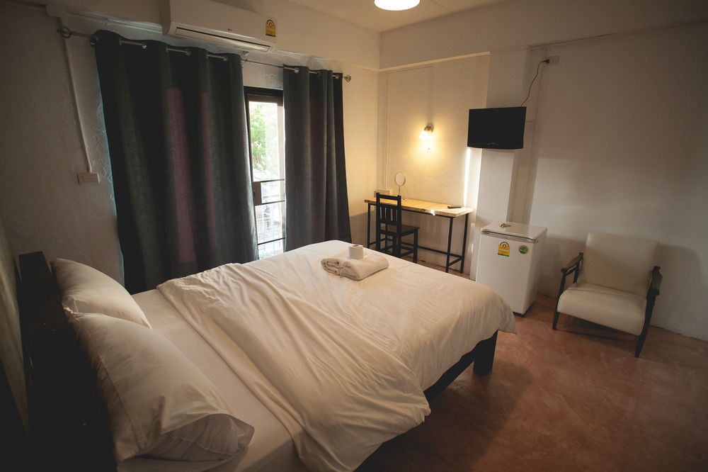 Isleep Guesthouse Chiang Mai Luaran gambar