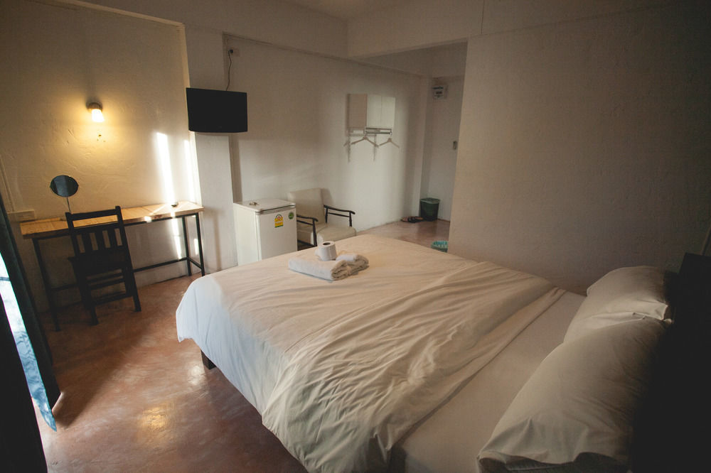 Isleep Guesthouse Chiang Mai Luaran gambar